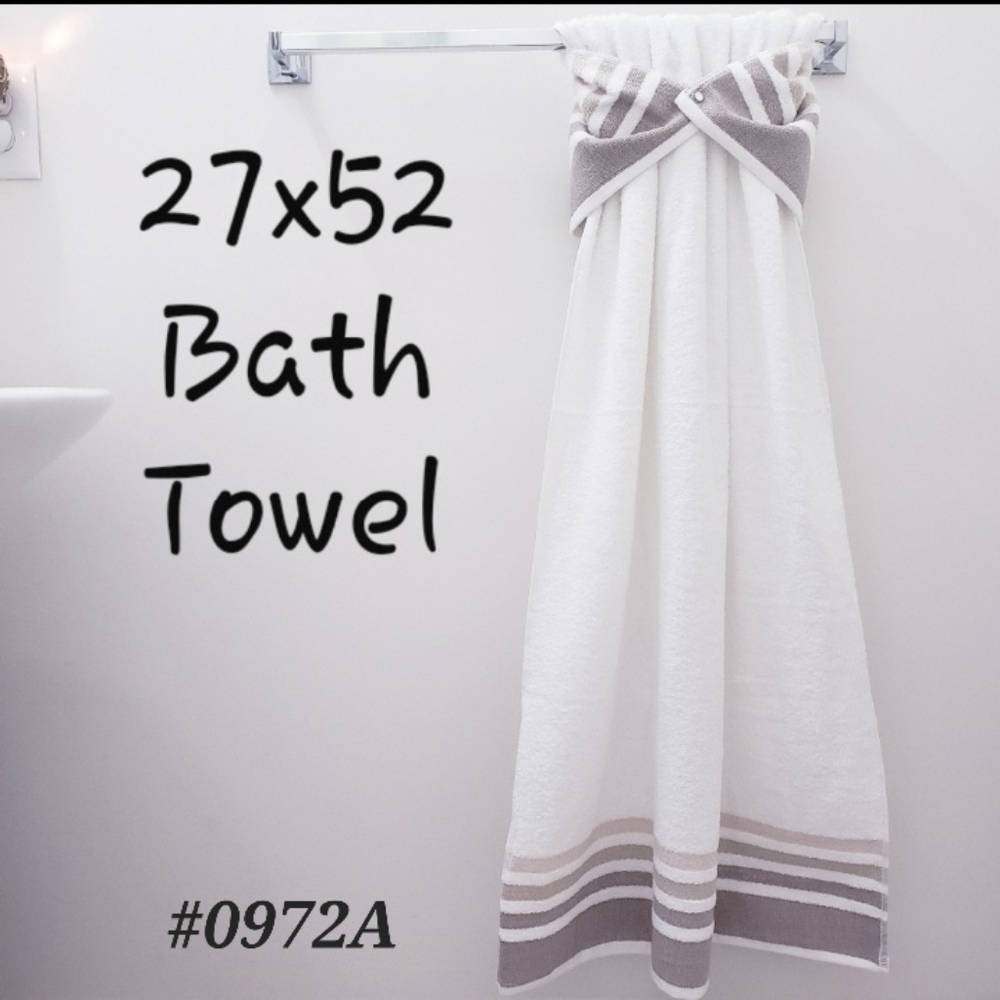 🆒️#0972-A ●New! Beige & White Hang'N'Snap Bath Towel 27x52 🤍Select snap - Picture 1 of 10